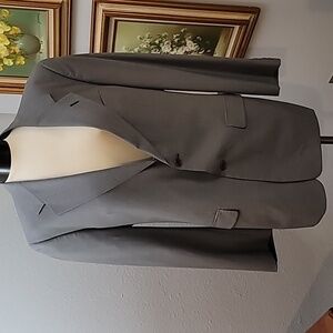 VALENTINO UOMO sports coat made in Italy grey Neiman Marcus Designer collection